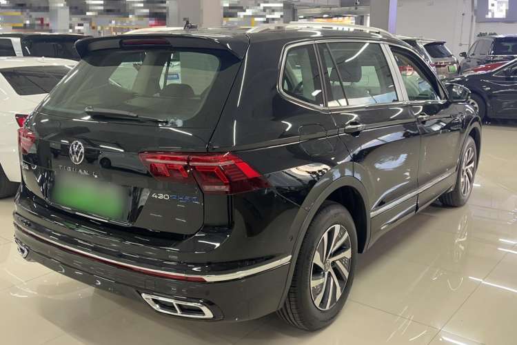 Used Volkswagen Tiguan L New Energy 2023 430 PHEV Plug-in Hybrid Prestige Edition Exterior 3