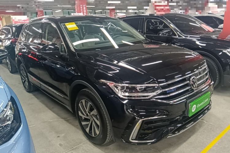 Used Volkswagen Tiguan L New Energy 2023 430 PHEV Plug-in Hybrid Prestige Edition Front Right 45 Deg