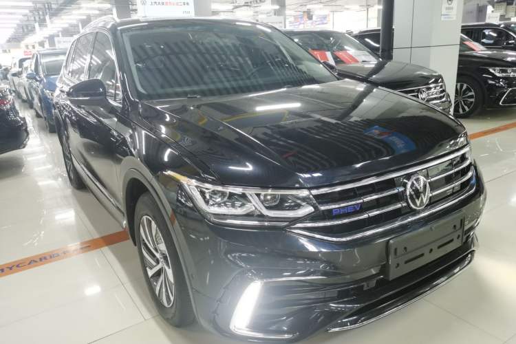 Used Volkswagen Tiguan L New Energy 2023 430 PHEV Plug-in Hybrid Flagship Edition Front Right 45 Deg