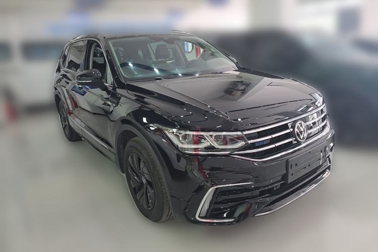 Used Volkswagen Tiguan L New Energy 2023 430 PHEV Plug-in Hybrid Flagship Edition Front Right 45 Deg