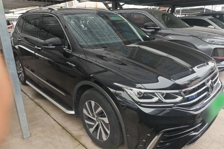 Used Volkswagen Tiguan L New Energy 2023 430 PHEV Plug-in Hybrid Flagship Edition Front Right 45 Deg