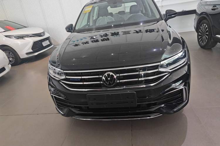Used Volkswagen Tiguan L New Energy 2023 430 PHEV Plug-in Hybrid Prestige Edition Front