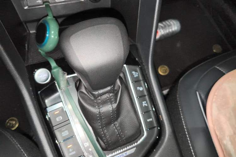 Used Volkswagen Tiguan L New Energy 2023 430 PHEV Plug-in Hybrid Prestige Edition Gear Lever