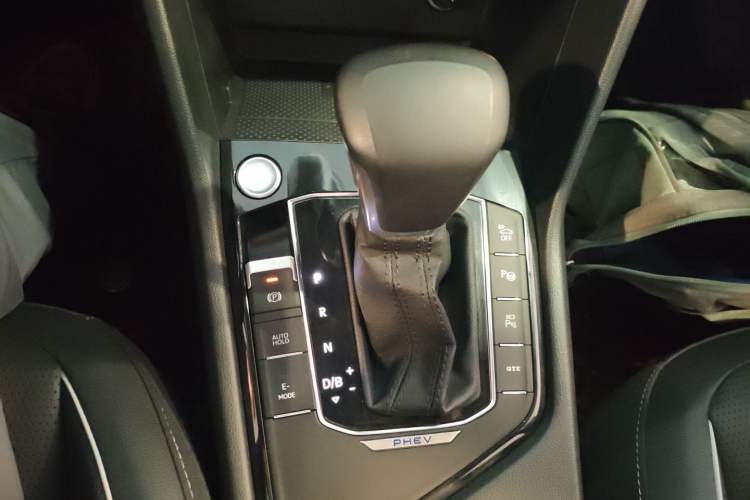 Used Volkswagen Tiguan L New Energy 2023 430 PHEV Plug-in Hybrid Prestige Edition Gear Lever