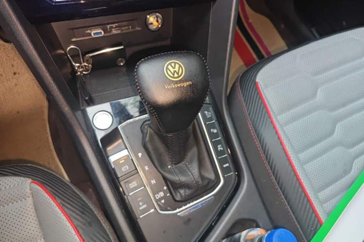 Used Volkswagen Tiguan L New Energy 2023 430 PHEV Plug-in Hybrid Flagship Edition Gear Lever