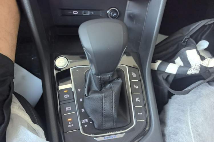 Used Volkswagen Tiguan L New Energy 2023 430 PHEV Plug-in Hybrid Prestige Edition Gear Lever