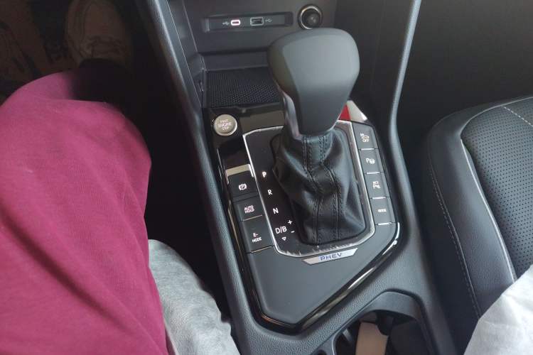 Used Volkswagen Tiguan L New Energy 2023 430 PHEV Plug-in Hybrid Prestige Edition Gear Lever
