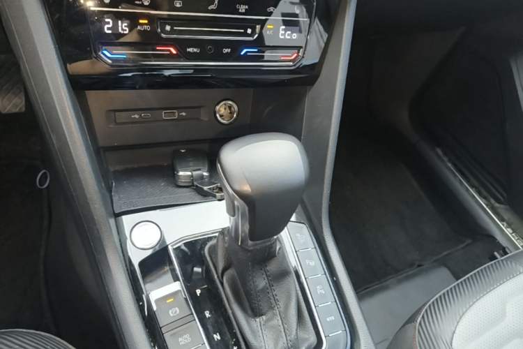 Used Volkswagen Tiguan L New Energy 2023 430 PHEV Plug-in Hybrid Flagship Edition Gear Lever