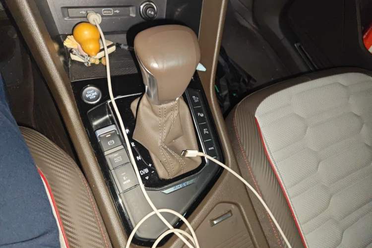 Used Volkswagen Tiguan L New Energy 2023 430 PHEV Plug-in Hybrid Flagship Edition Gear Lever