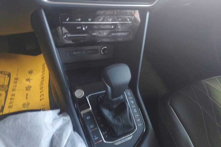 Used Volkswagen Tiguan L New Energy 2023 430 PHEV Plug-in Hybrid Prestige Edition Gear Lever