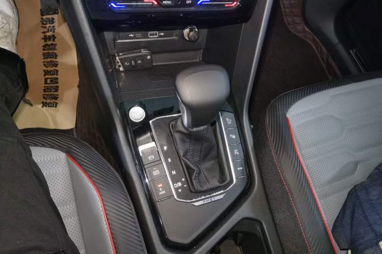 Used Volkswagen Tiguan L New Energy 2023 430 PHEV Plug-in Hybrid Flagship Edition Gear Lever