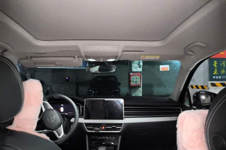 Used Volkswagen Tiguan L New Energy 2023 430 PHEV Plug-in Hybrid Prestige Edition Headliner
