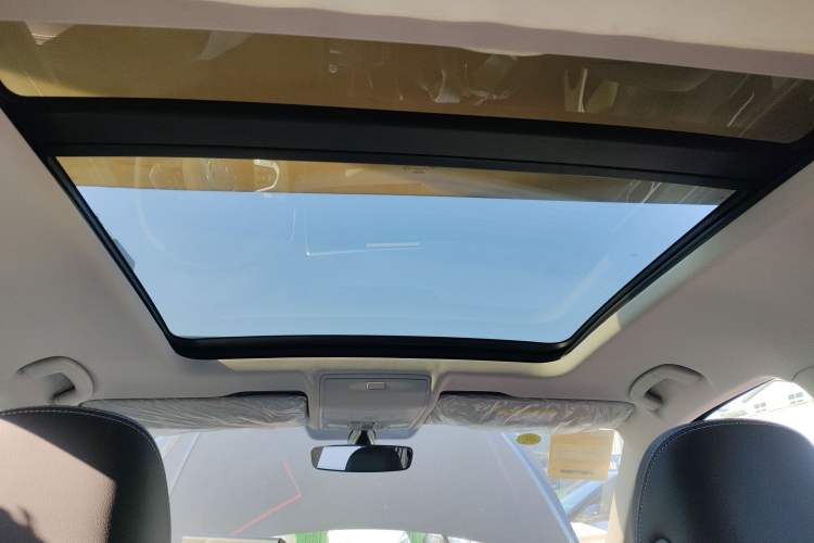 Used Volkswagen Tiguan L New Energy 2023 430 PHEV Plug-in Hybrid Prestige Edition Headliner