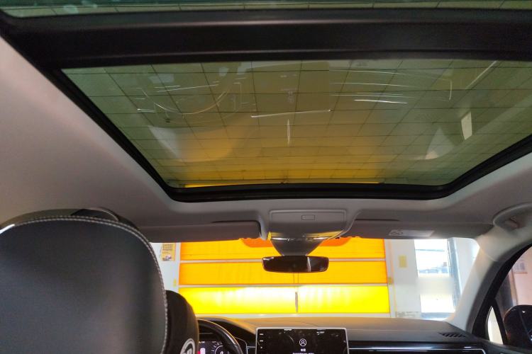 Used Volkswagen Tiguan L New Energy 2023 430 PHEV Plug-in Hybrid Prestige Edition Headliner