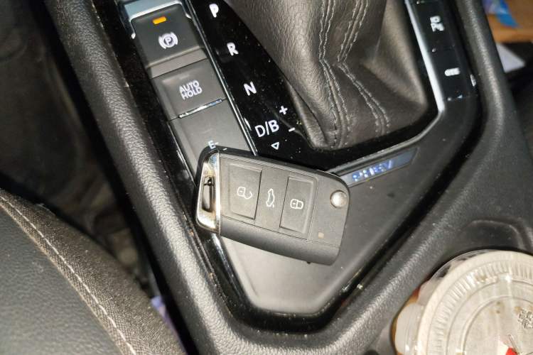 Used Volkswagen Tiguan L New Energy 2023 430 PHEV Plug-in Hybrid Prestige Edition Interior 1