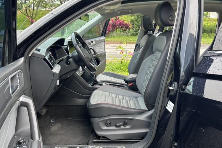Used Volkswagen Tiguan L New Energy 2023 430 PHEV Plug-in Hybrid Flagship Edition Interior 2