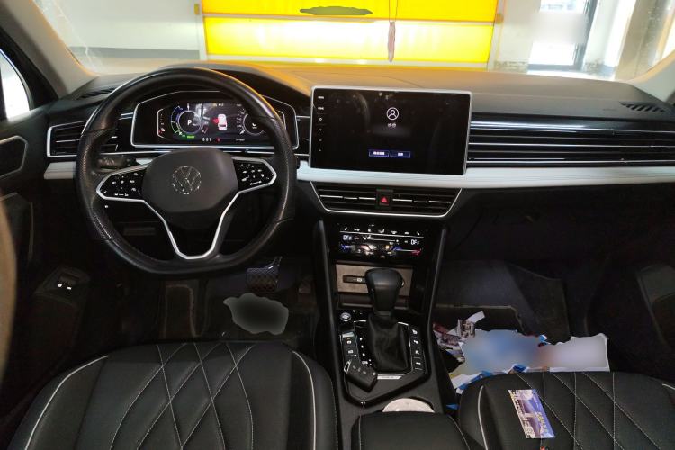 Used Volkswagen Tiguan L New Energy 2023 430 PHEV Plug-in Hybrid Prestige Edition Interior 2