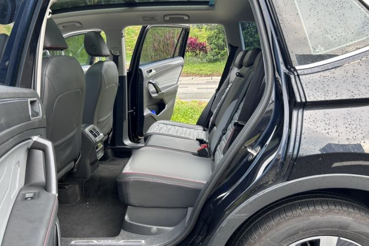 Used Volkswagen Tiguan L New Energy 2023 430 PHEV Plug-in Hybrid Flagship Edition Interior 4