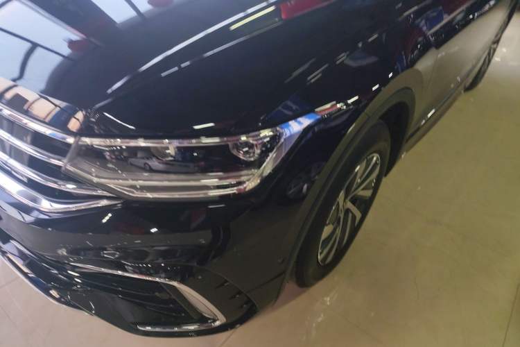 Used Volkswagen Tiguan L New Energy 2023 430 PHEV Plug-in Hybrid Prestige Edition Left Front Headlight