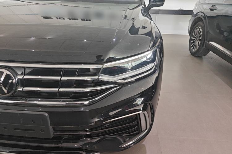 Used Volkswagen Tiguan L New Energy 2023 430 PHEV Plug-in Hybrid Prestige Edition Left Front Headlight