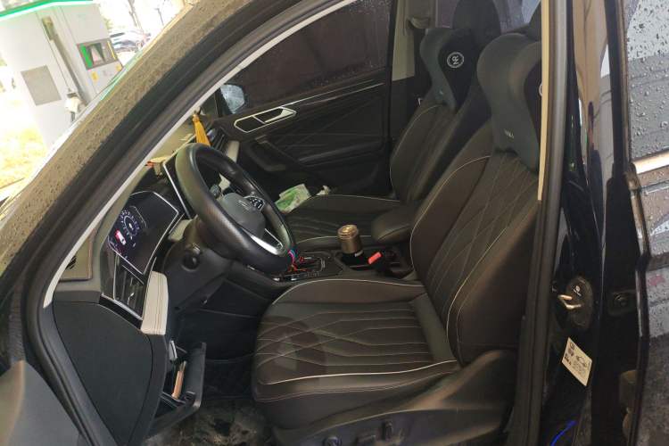 Used Volkswagen Tiguan L New Energy 2023 430 PHEV Plug-in Hybrid Prestige Edition Left Front Seat
