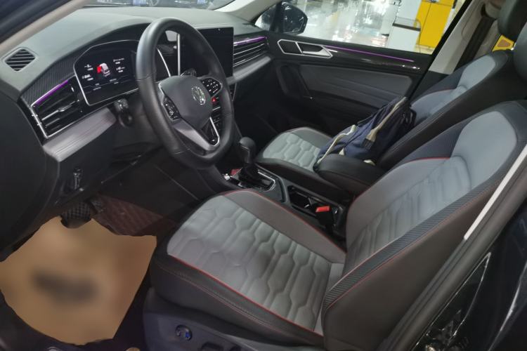Used Volkswagen Tiguan L New Energy 2023 430 PHEV Plug-in Hybrid Flagship Edition Left Front Seat