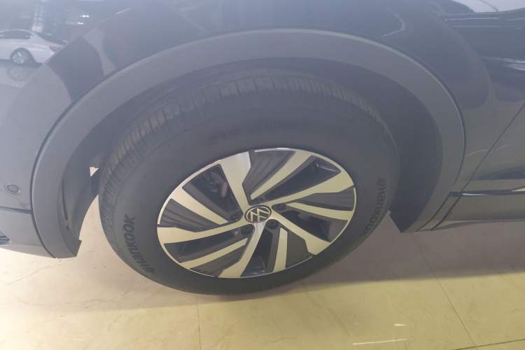 Used Volkswagen Tiguan L New Energy 2023 430 PHEV Plug-in Hybrid Prestige Edition Left Front Wheel Hub