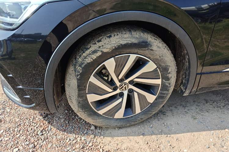 Used Volkswagen Tiguan L New Energy 2023 430 PHEV Plug-in Hybrid Prestige Edition Left Front Wheel Hub