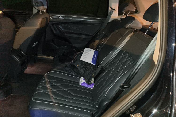 Used Volkswagen Tiguan L New Energy 2023 430 PHEV Plug-in Hybrid Prestige Edition Left Rear Seat