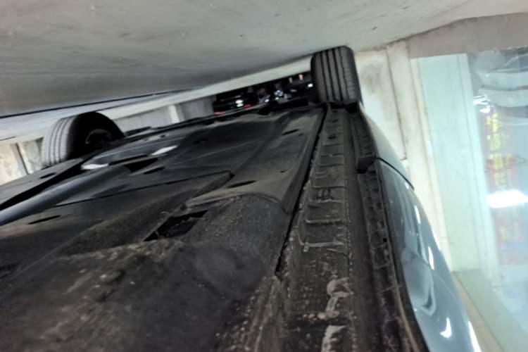 Used Volkswagen Tiguan L New Energy 2023 430 PHEV Plug-in Hybrid Prestige Edition Left Side Sill
