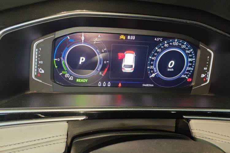 Used Volkswagen Tiguan L New Energy 2023 430 PHEV Plug-in Hybrid Prestige Edition Odometer Close Up