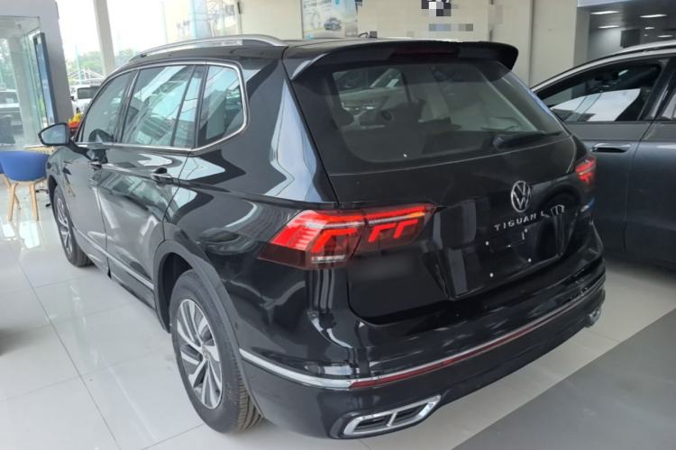 Used Volkswagen Tiguan L New Energy 2023 430 PHEV Plug-in Hybrid Prestige Edition Rear Left 45 Deg