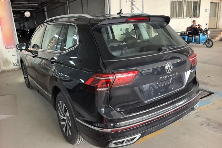 Used Volkswagen Tiguan L New Energy 2023 430 PHEV Plug-in Hybrid Prestige Edition Rear Left 45 Deg