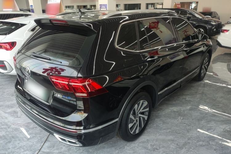 Used Volkswagen Tiguan L New Energy 2023 430 PHEV Plug-in Hybrid Prestige Edition Rear Right 45 Deg