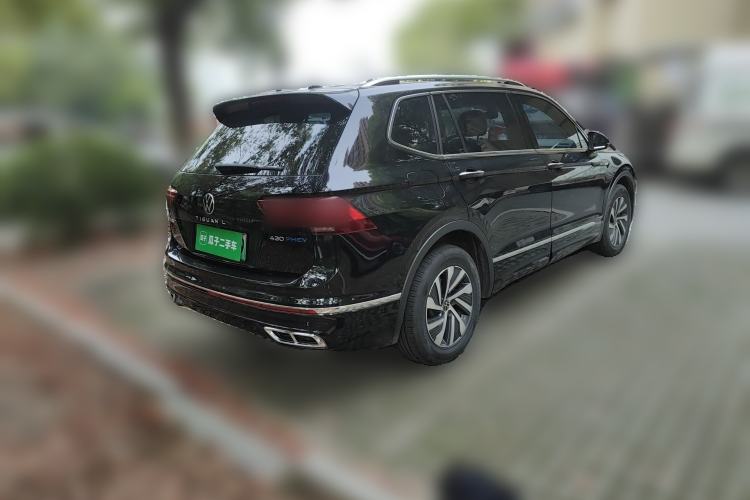 Used Volkswagen Tiguan L New Energy 2023 430 PHEV Plug-in Hybrid Prestige Edition Rear Right 45 Deg