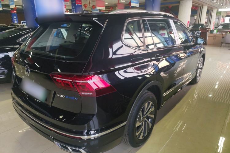 Used Volkswagen Tiguan L New Energy 2023 430 PHEV Plug-in Hybrid Prestige Edition Rear Right 45 Deg
