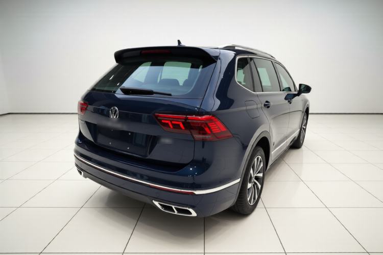 Used Volkswagen Tiguan L New Energy 2023 430 PHEV Plug-in Hybrid Prestige Edition Rear Right 45 Deg