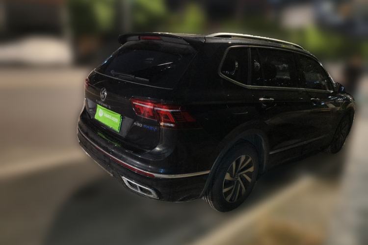 Used Volkswagen Tiguan L New Energy 2023 430 PHEV Plug-in Hybrid Prestige Edition Rear Right 45 Deg
