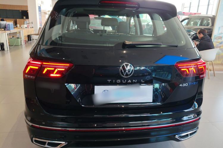 Used Volkswagen Tiguan L New Energy 2023 430 PHEV Plug-in Hybrid Prestige Edition Rear