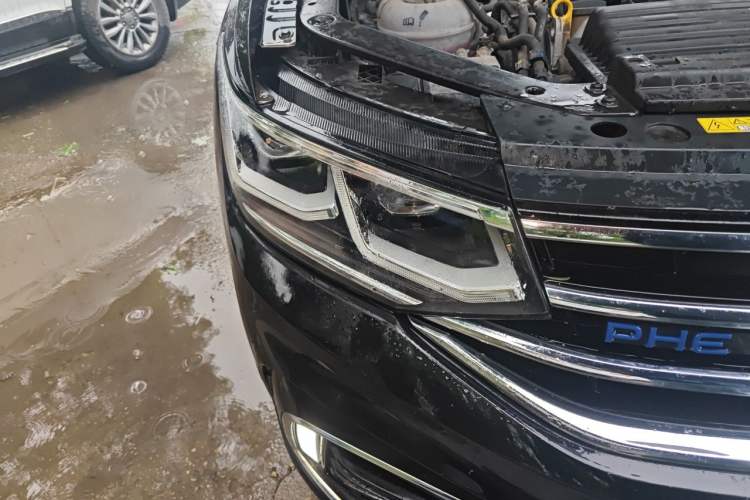 Used Volkswagen Tiguan L New Energy 2023 430 PHEV Plug-in Hybrid Flagship Edition Right Front Headlight
