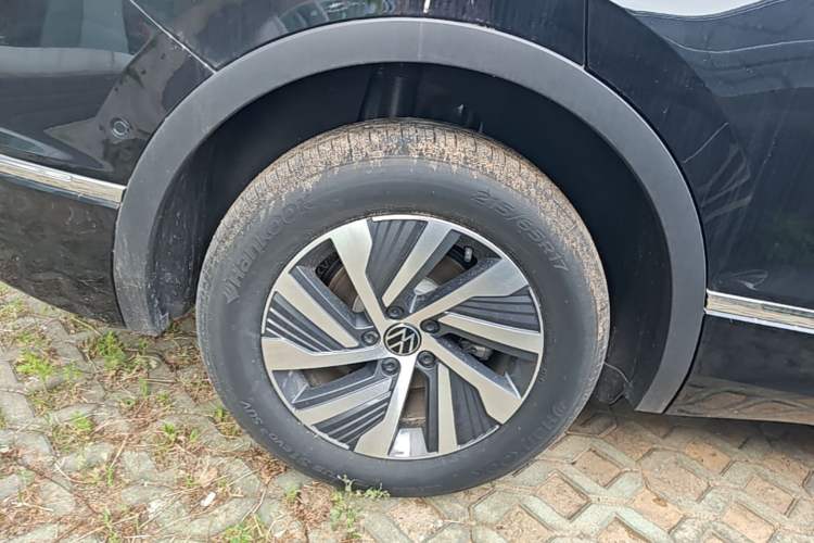Used Volkswagen Tiguan L New Energy 2023 430 PHEV Plug-in Hybrid Prestige Edition Right Rear Wheel Hub