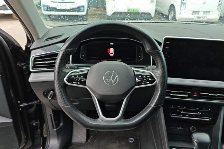 Used Volkswagen Tiguan L New Energy 2023 430 PHEV Plug-in Hybrid Flagship Edition Steering Wheel