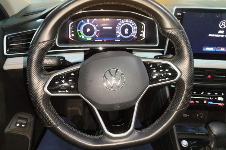 Used Volkswagen Tiguan L New Energy 2023 430 PHEV Plug-in Hybrid Prestige Edition Steering Wheel