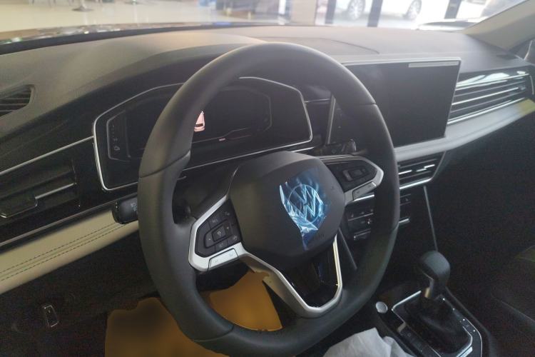 Used Volkswagen Tiguan L New Energy 2023 430 PHEV Plug-in Hybrid Prestige Edition Steering Wheel
