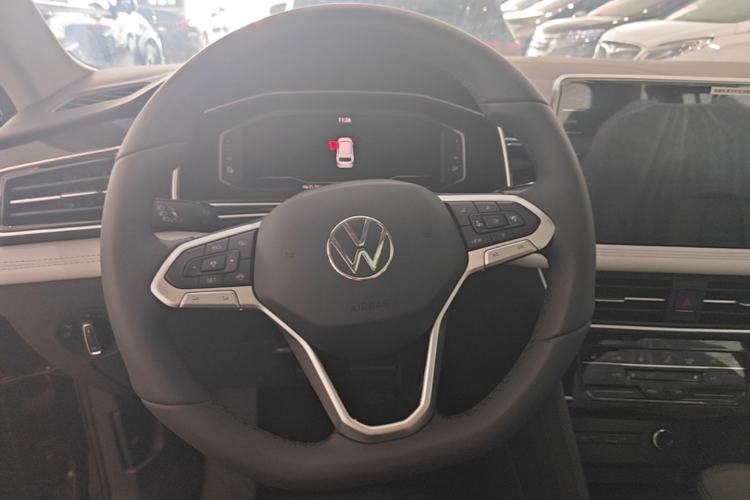 Used Volkswagen Tiguan L New Energy 2023 430 PHEV Plug-in Hybrid Prestige Edition Steering Wheel