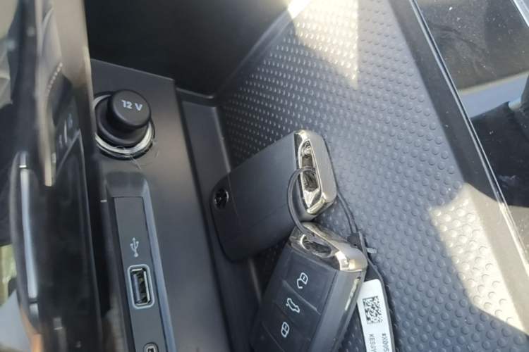 Used Volkswagen Tiguan L New Energy 2023 430 PHEV Plug-in Hybrid Prestige Edition Vehicle Key