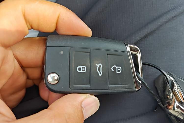 Used Volkswagen Tiguan L New Energy 2023 430 PHEV Plug-in Hybrid Prestige Edition Vehicle Key