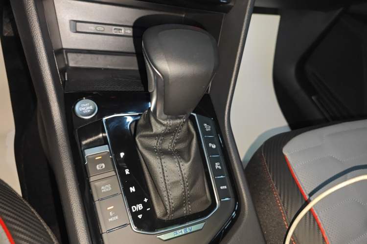 Used Volkswagen Tiguan L New Energy 2023 430 PHEV Plug-in Hybrid Flagship Edition Gear Lever