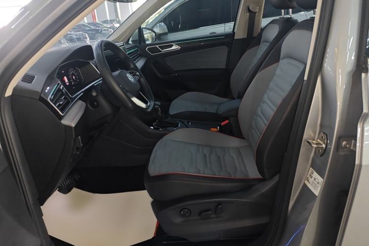 Used Volkswagen Tiguan L New Energy 2023 430 PHEV Plug-in Hybrid Flagship Edition Left Front Seat