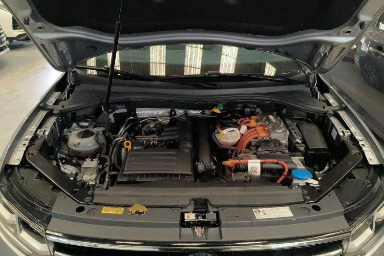Used Volkswagen Tiguan L New Energy 2023 430 PHEV Plug-in Hybrid Flagship Edition Engine Bay